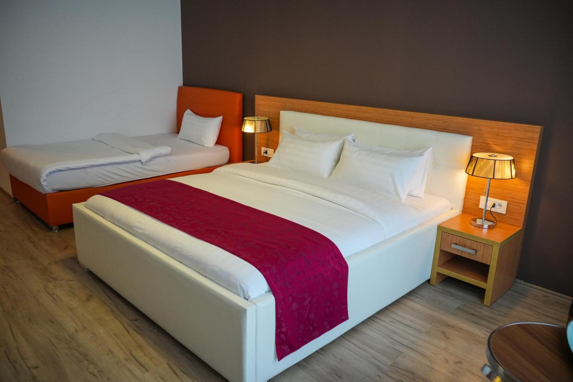 Queen Vali Palace Prilepnica 外观 照片